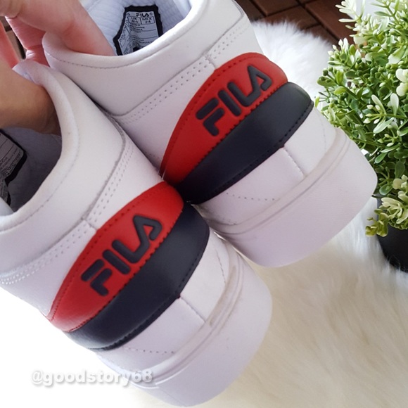 Fila Women's Varallo High-Top Sneaker - Picture 5 of 8